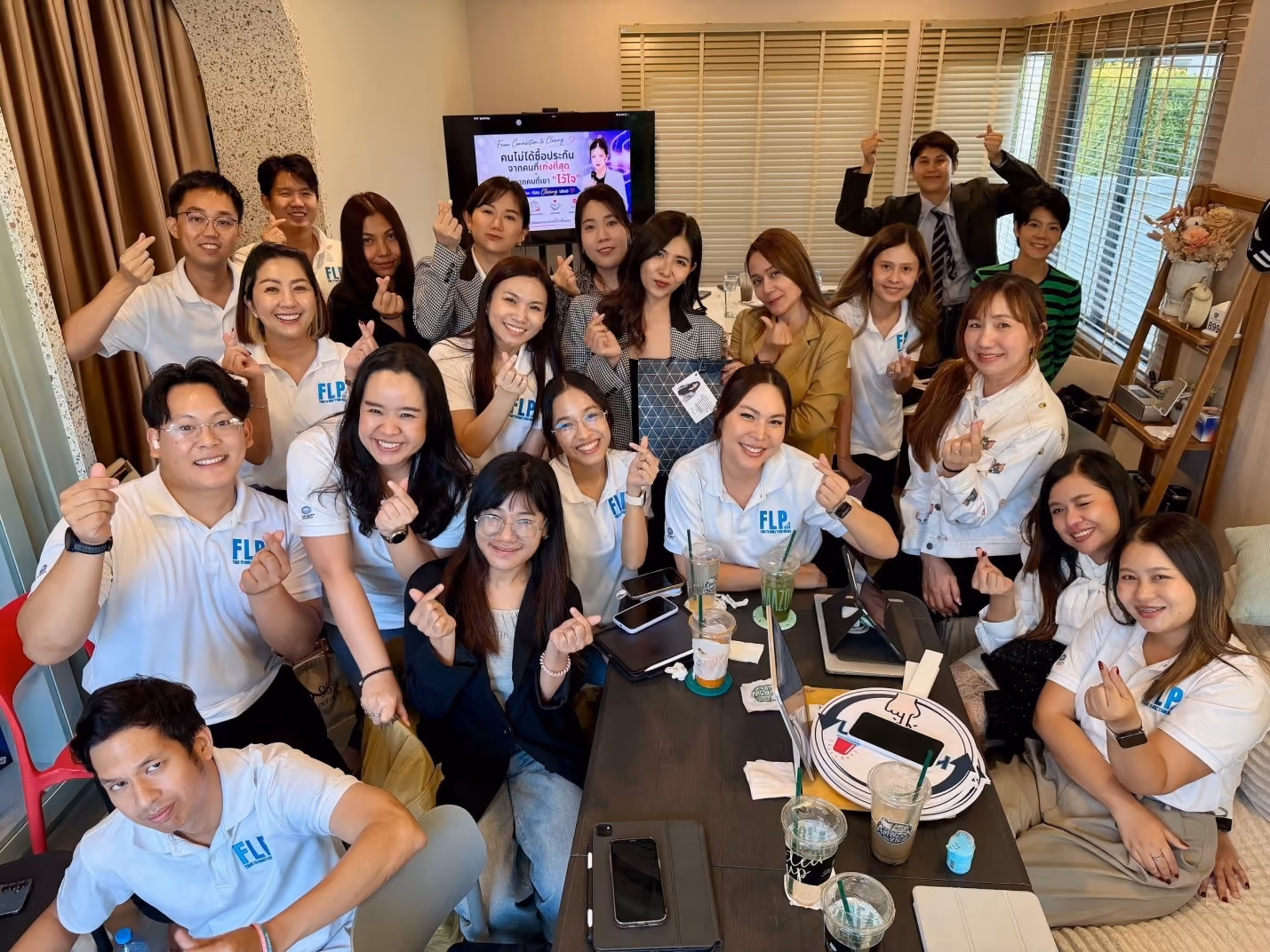 บรรยากาศ การประชุมวางแผนงานประจำเดือนของทีม 899 Planner